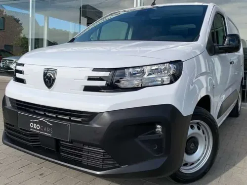 Peugeot Partner XL L2 1.5HDI LONG CHASSIS 130CV / Boite Auto / NEW MODÈLE / Gps / CarPlay / Camera / Cruise / Attache Remorque / PDC /