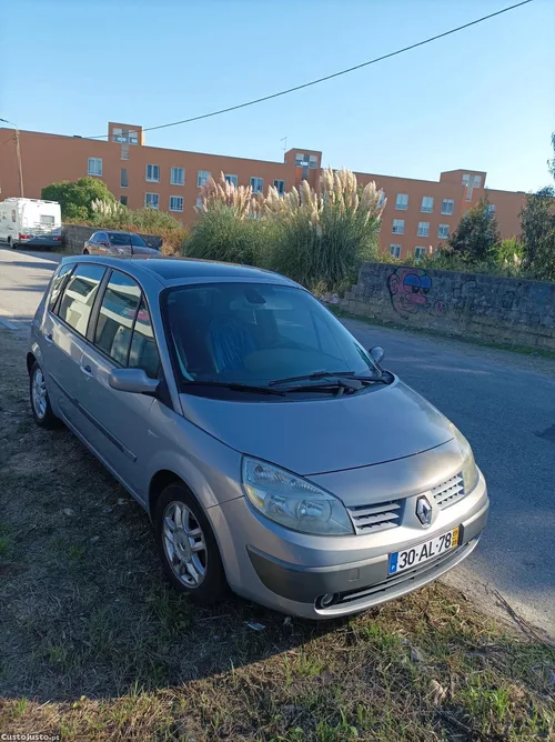 Renault Scénic 1.5 DCI 100 cvs- 2 tetos abrir