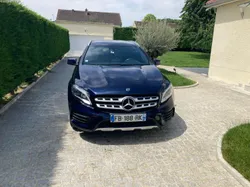 Mercedes-Benz GLA 220 AMG Line