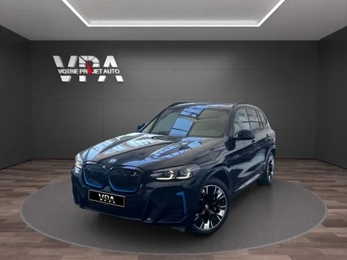 BMW IX 3 80 kWh 286 ch ? Toit panoramique Head-
