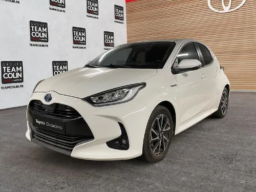 Toyota Yaris 116h Design 5p MY22 2021