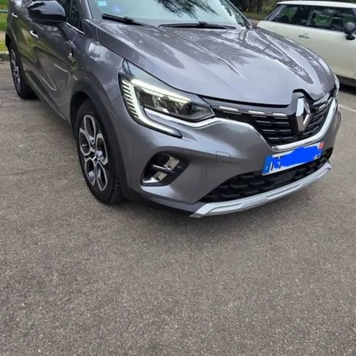 Renault Captur E-Tech Plug-in 160 Intens