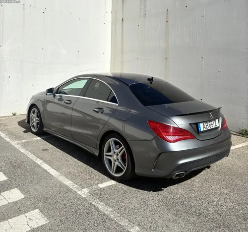 Mercedes-Benz CLA 200 200 D