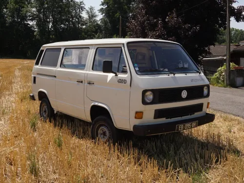 Volkswagen T3 Caravelle Caravelle 1.6 Tbo D CL Syncro (8pl)