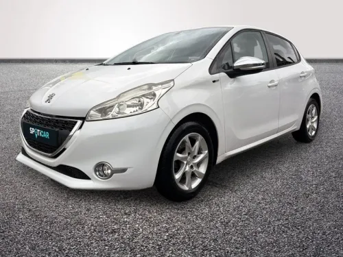 Peugeot 208 1.2 PureTech 82 Style