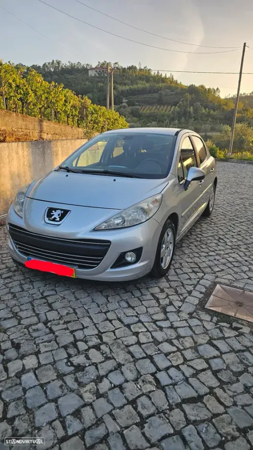 Peugeot 207 1.4 16V Sport
