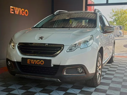 PEUGEOT 2008 1.2l 110Ch ALLURE - Boite Auto - Distri OK