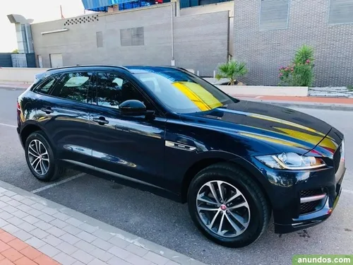 2017 Jaguar F-Pace 2.0i4D R-Sport Aut. AWD 180 CV