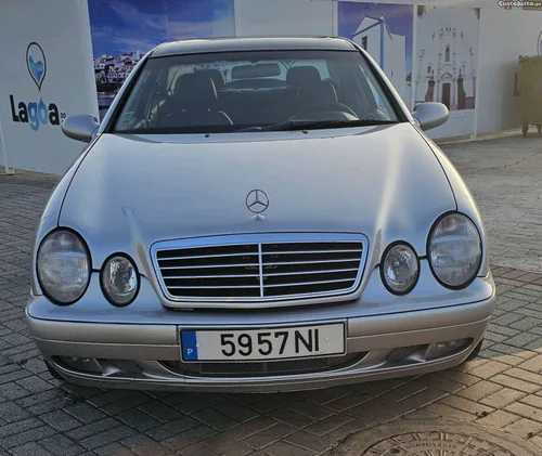Mercedes-Benz CLK 200 Mercedes clk 2.0 gasolina