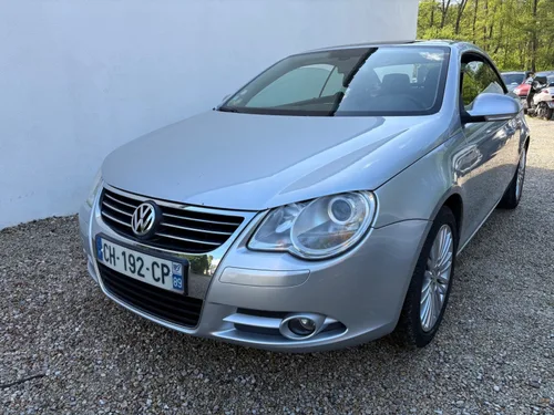 VOLKSWAGEN EOS