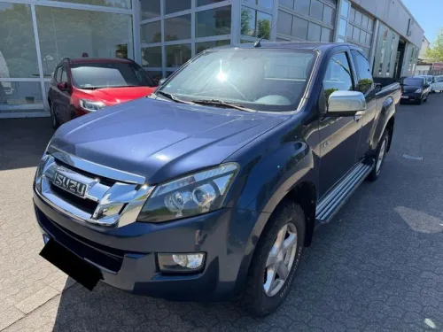 Isuzu D-max 2.5D 163CV boite auto 4x4 2 portes Space Cab 4 places Custom