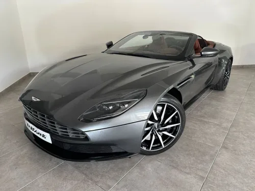 Aston Martin DB11 VOLANTE 4.0 V8 510 - Historique complet Aston Martin - Cuir Chestnut Tan - Pack Confort - Pack Joaillerie Satin Silver - Caméra 360° - Sièges ventilés - Garantie 12 mois