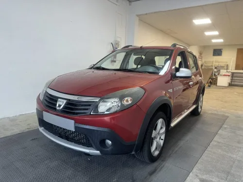 DACIA SANDERO 1.5 DCI STEPWAY 2012