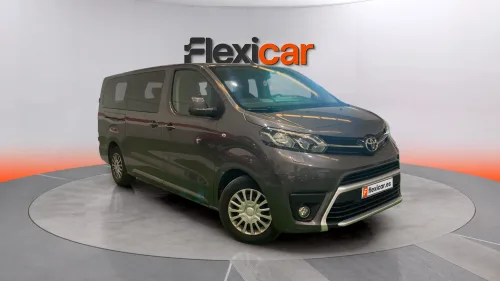 Toyota Proace City Verso 1.5D 96kW Family Active 7 Plz L2