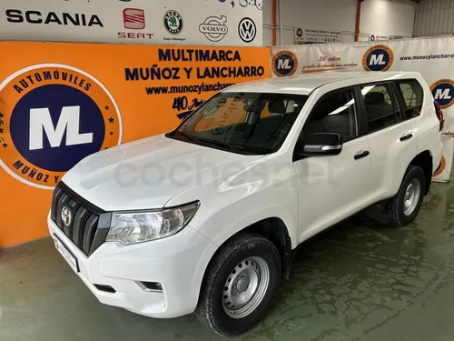 TOYOTA Land Cruiser 2.8 D4D GX 7 Plazas