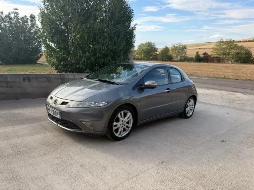 Honda civic 2.2 cdti