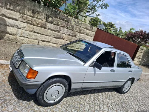 Mercedes-Benz 190 2.0D