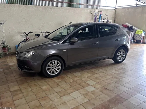 Seat Ibiza 1.2 gasolina 5 lugares