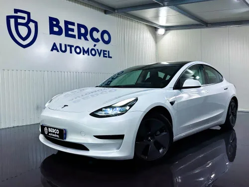Tesla Model 3 Standard Range Plus RWD