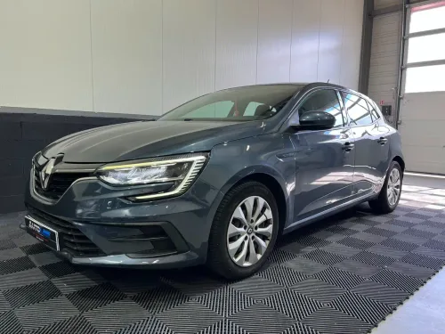 Renault Megane IV ESTATE TCe 115 FAP Life / Climatisation / Régulateur de vitesse / Ecran multimédia / Bluetooth /Feux LED / Garantie 12