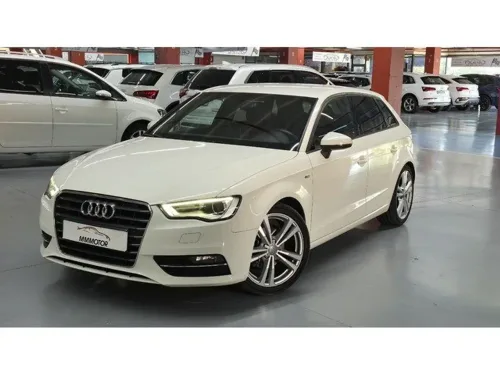 Audi A3 Sportback 1.4 TFSI S line edition 122
