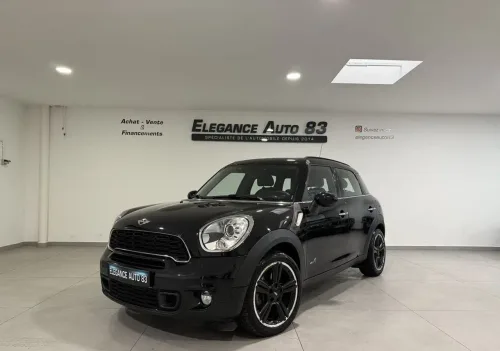 MINI Cooper Clubman COOPER S 184 PACK RED HOT CHILI GPS TOIT OUVRANT FAIBLE KMS