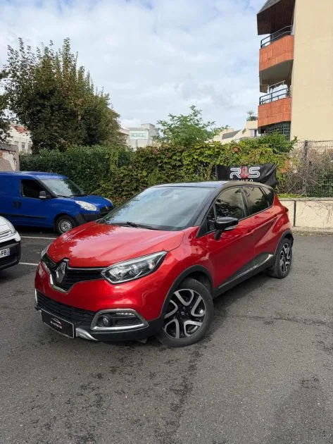Renault Captur Helly Hansen 1.5 dCi 90 EDC eco2, berline.