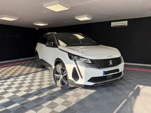 PEUGEOT 5008 BlueHDi 130ch SS EAT8 GT