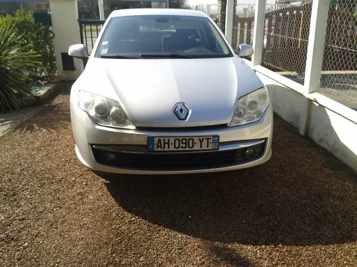 Renault Laguna III 2.0 16V 140 Expression