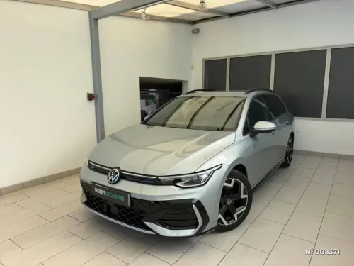 VOLKSWAGEN GOLF V