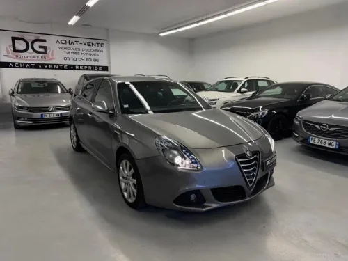 Alfa Romeo Giulietta 2.0 JTDM 140 CH DISTINCTIVE START-STOP