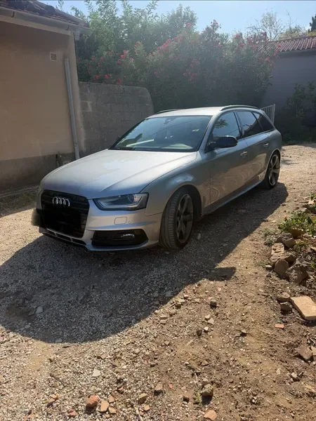 AUDI A4 S-LINE B8 Avant S-tronic 2.0 TDI Diesel 177CV