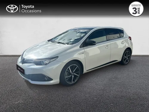 Toyota Auris HSD 136h Collection RC18 2019