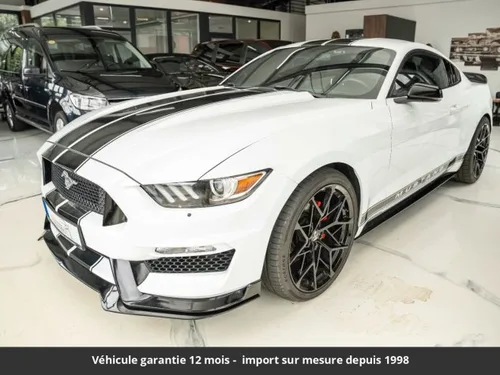 Ford Mustang premium