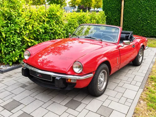 TRIUMPH SPITFIRE 1500 FH I Superbe état I Gros dossier de suivi I Hard Top I CG Collection I GARANTIE VINTAGE