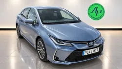 Toyota Corolla 1.8 HYBRID STYLE PLUS E-CVT 140 4P
