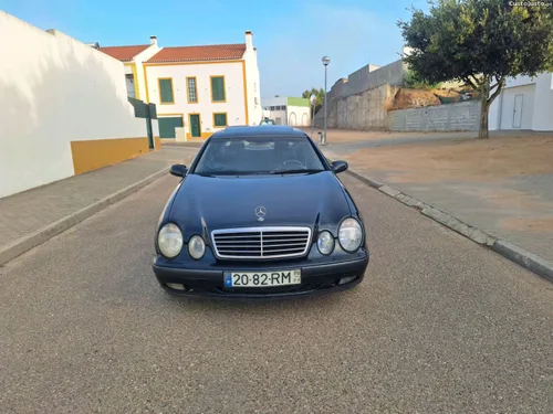 Mercedes-Benz CLK 200 troco Mercedes-Benz clk 200