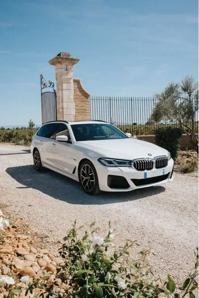 BMW 520e G31 Touring phase II M Sport Hybride rechargeable origine France, suivi Exclusif constructeur MY 2022