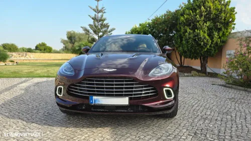 Aston Martin DBX 4.0 Twin-Turbo V8