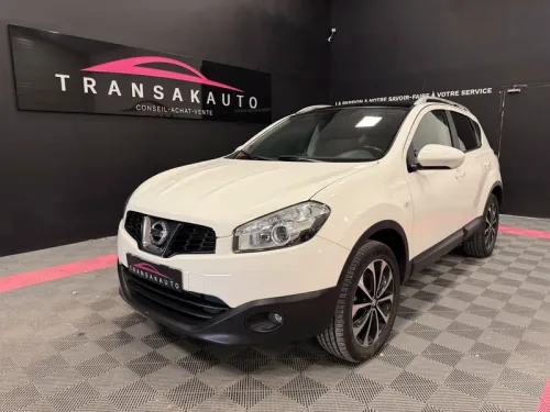 NISSAN QASHQAI 1.5 dCi 2WD 110 cv Visia + CAMERA DE RECUL + ATTELAGE + DISTRI OK