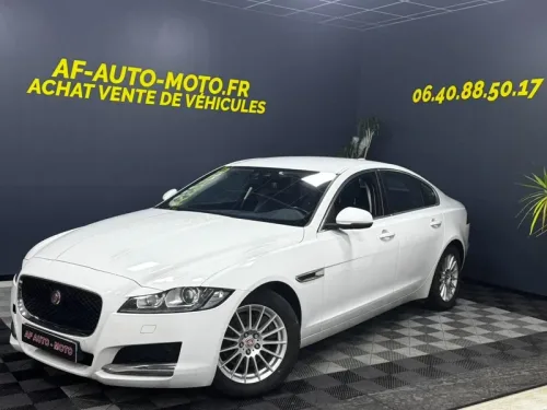 JAGUAR XF 2.0 D - 180 - BVA - Stop/Start 2015 BERLINE Business Sport PHASE 1