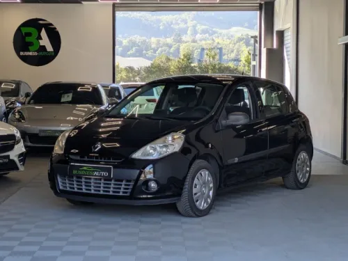 RENAULT CLIO III BUSINESS dCi 75cv eco2 Business / Ecran / Régulateur / 5 Portes