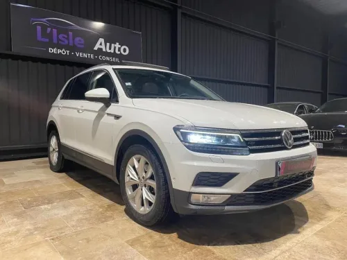 Volkswagen Tiguan 2.0 TDI 150 BLUEMOTION CARAT EDITION DSG BVA/ TOIT OUVRANT/ CARPLAY/ GARANTIE 6M