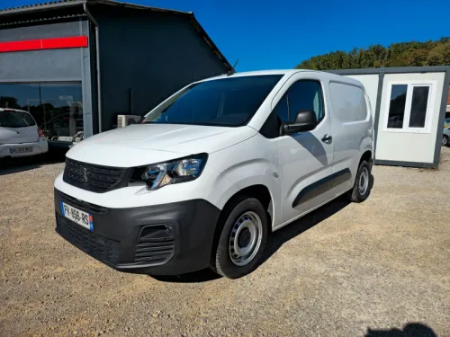 Peugeot Partner 1.5 Hdi 100 Chevaux 650 Kg 3 Places Premium Ht : 10825 Euros
