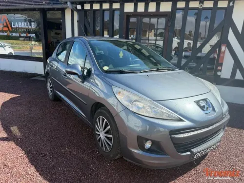 Peugeot 207 1.4 HDI 70 PREMIUM