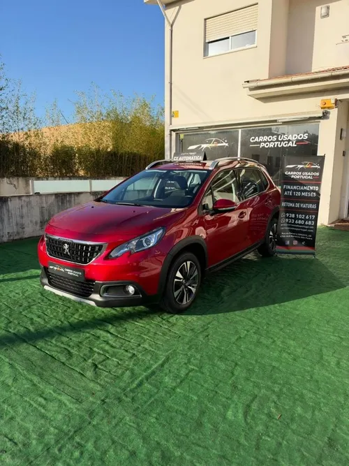 Peugeot 2008 1.2 PureTech Allure EAT6