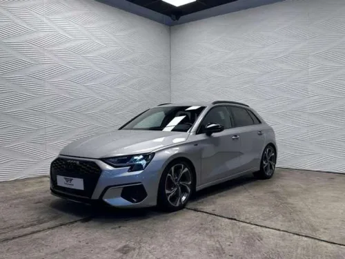 Audi A3 30 TFSI*S-LINE*CARPLAY*SPORTZETELS*LED*