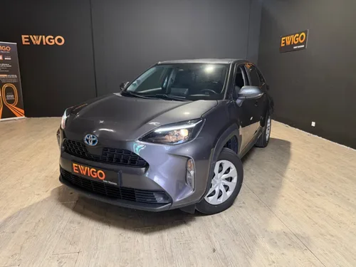 TOYOTA Yaris Cross CROSS 1.5 114H 90 FULL-HYBRID 0.8KWH DYNAMIC BUSINESS CAR VERTICAL DISPONIBLE