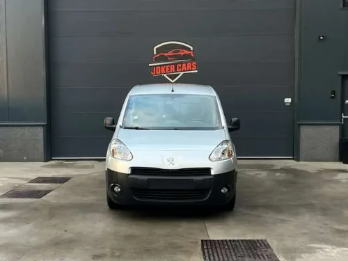 Peugeot Partner 1.6i Lichte Vracht Airco 1Ste Eigenaar Parkeersensoren