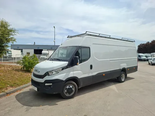 IVECO Daily 35C18 V17 3.0L HPi 180ch Galerie Echelle L5H2 17m3